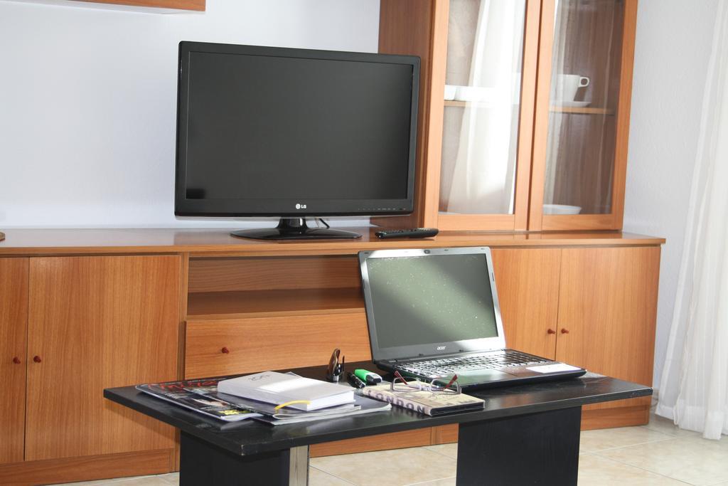 Barceloneta Upartments Figueres (Girona) Exterior foto
